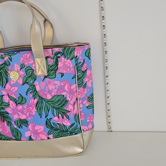 Lilly Pulitzer Tote - Picture 9 of 9